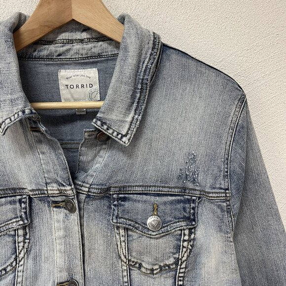 TORRID Light Blue Distressed Denim Jacket Size 2 - Picture 2 of 6